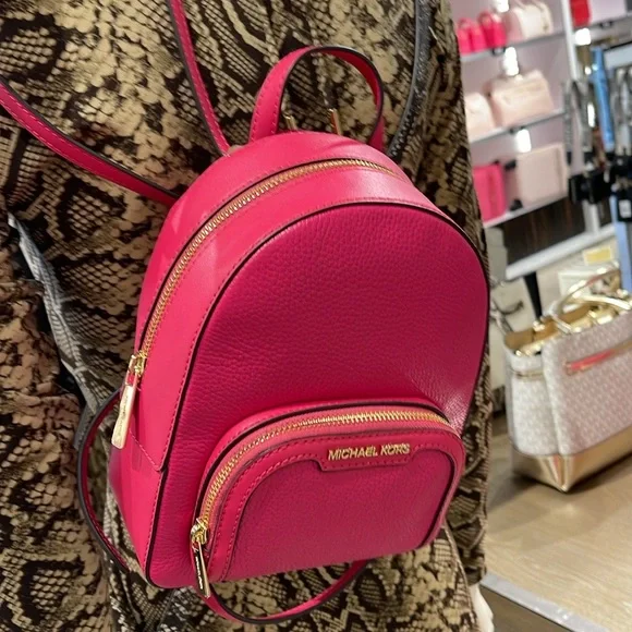 Michael Kors Ladies Backpack Bag Jaycee XS Convertible Zip Backpack Electric Pnk - Picture 16 of 16